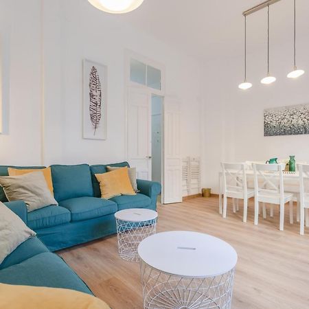 Avanti La Campana, Con Un Balcon Que Te Enamorara Del Ambiente De Sevilla Ngoại thất bức ảnh